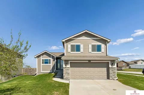 7905 N 147th Ave, Bennington, NE 68007