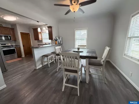 Dining - 247 4th St, Hampton, NE 68843 photo 1 of 1