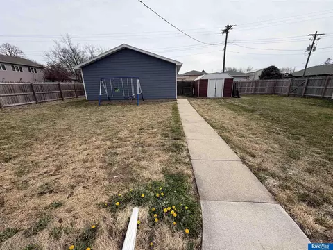 Exterior - 247 4th St, Hampton, NE 68843 photo 5 of 11