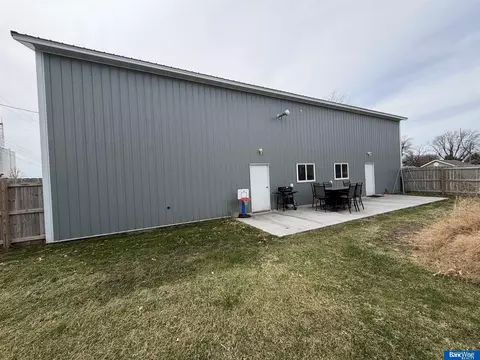 Exterior - 247 4th St, Hampton, NE 68843 photo 7 of 11