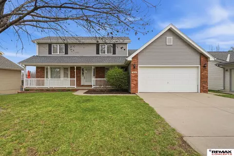 7644 Baldwin Ave, Lincoln, NE 68507