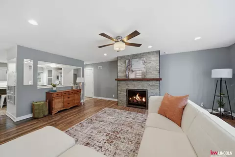 Living - 1305 S 4th Ave, Beatrice, NE 68310 photo 1 of 6