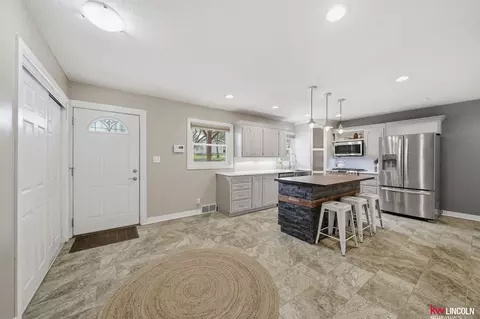 Kitchen - 1305 S 4th Ave, Beatrice, NE 68310 photo 1 of 10