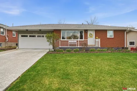 430 Indian Rd, Lincoln, NE 68505