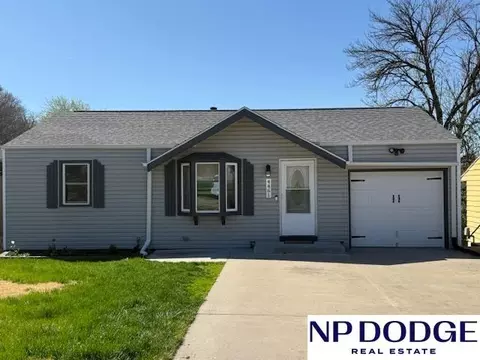 4461 Dayton St, Omaha, NE 68107