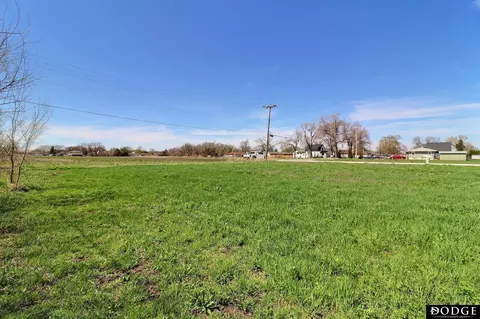 2229 Donna St, Fremont, NE 68025