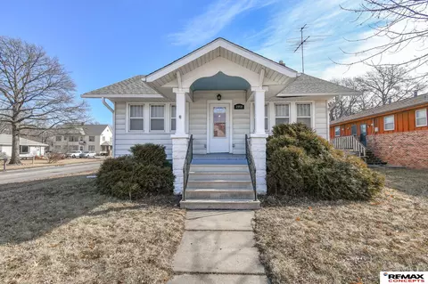 2958 N 53 St, Lincoln, NE 68504