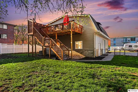 1341 N 45th St, Lincoln, NE 68503