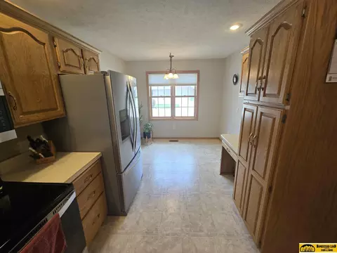 Kitchen - 511 Clearwater Cir, Beatrice, NE 68310 photo 3 of 3