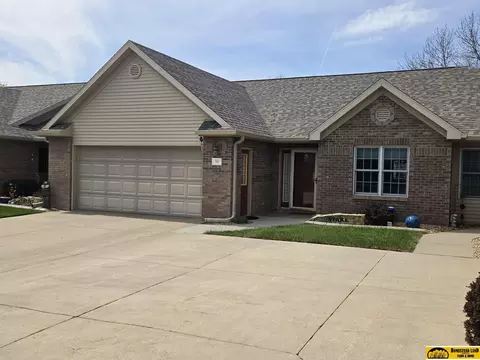 Exterior - 511 Clearwater Cir, Beatrice, NE 68310 photo 2 of 2