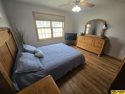 Bedroom - 511 Clearwater Cir, Beatrice, NE 68310 photo 2 of 3