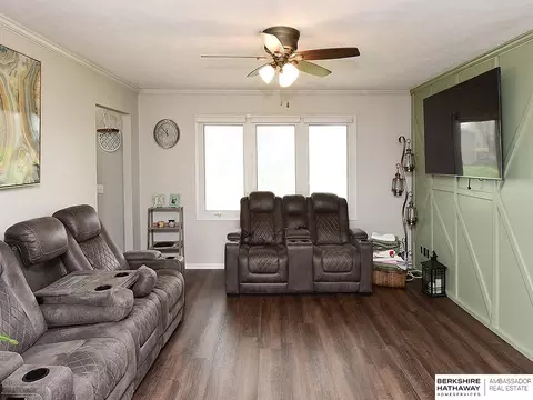 Living - 613 8th St, Scribner, NE 68057 photo 2 of 3