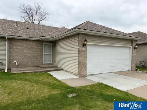 5525 X St, Lincoln, NE 68504