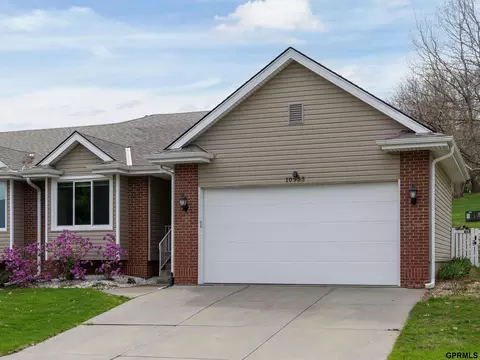 10955 Marcy Plz, Omaha, NE 68154