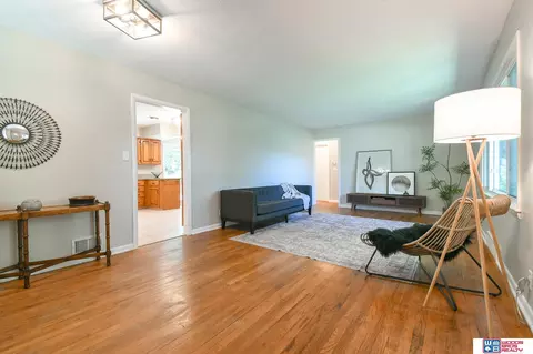 500 S 52nd St, Lincoln, NE 68510