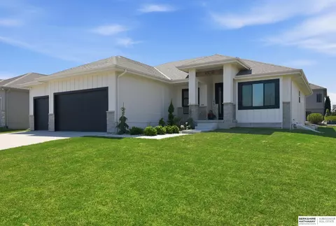 4308 S 218th Ave, Elkhorn, NE 68022