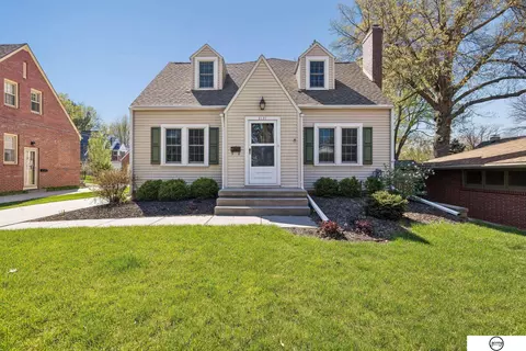3121 Cedar Ave, Lincoln, NE 68502
