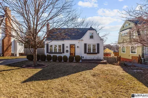 4535 Shirley St, Omaha, NE 68106