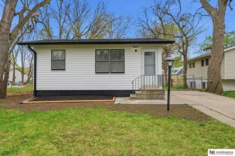 5025 Judson St, Lincoln, NE 68504