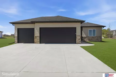 9229 S 80th St, Lincoln, NE 68516