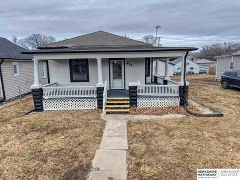 924 Plum St, Lincoln, NE 68502