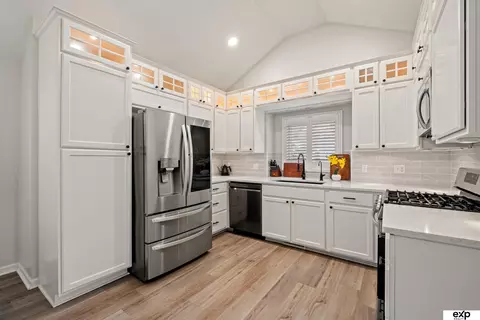 1315 S 169th Ave, Omaha, NE 68130