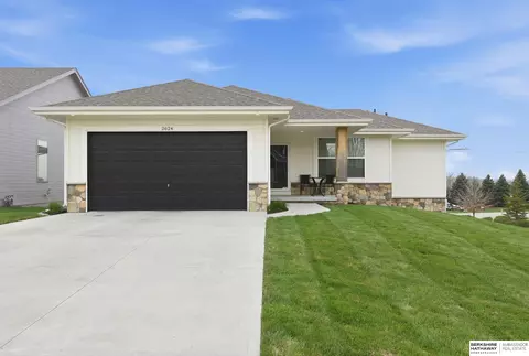 2624 N 191st Ave, Elkhorn, NE 68022
