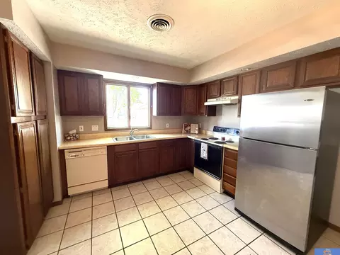 Kitchen - 1209 Grant St, Beatrice, NE 68310 photo 3 of 3
