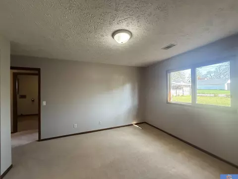Bedroom - 1209 Grant St, Beatrice, NE 68310 photo 3 of 5