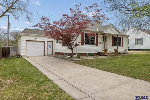 410 S 38th St, Lincoln, NE 68510