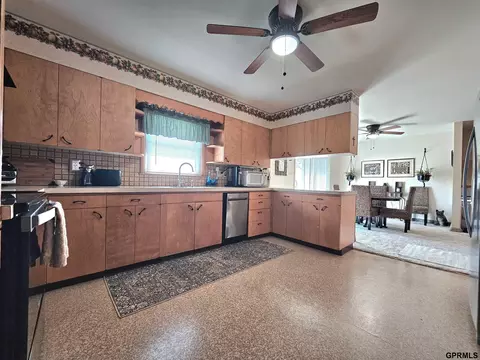 Kitchen - 410 N Clark Ave, Sutton, NE 68979 photo 3 of 5
