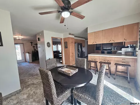 Dining - 410 N Clark Ave, Sutton, NE 68979 photo 3 of 3