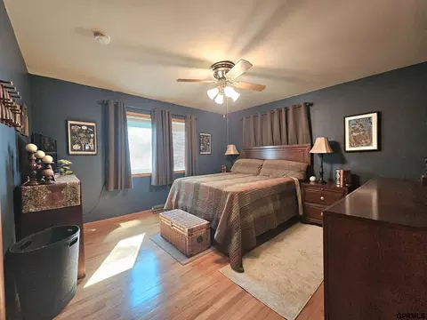 Bedroom - 410 N Clark Ave, Sutton, NE 68979 photo 1 of 4