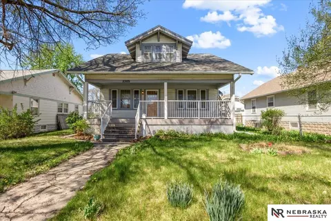 2509 S 13th St, Lincoln, NE 68502