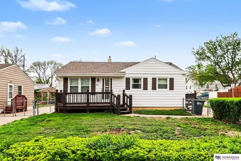 4741 S 53rd St, Omaha, NE 68117