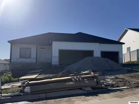 1047 S 9th Ave, Ashland, NE 68003