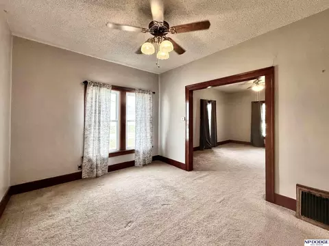 Living - 650 Crystal St, Lyons, NE 68038 photo 5 of 6