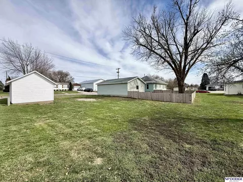 Exterior - 650 Crystal St, Lyons, NE 68038 photo 7 of 9