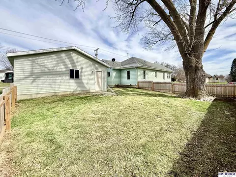 Exterior - 650 Crystal St, Lyons, NE 68038 photo 8 of 9