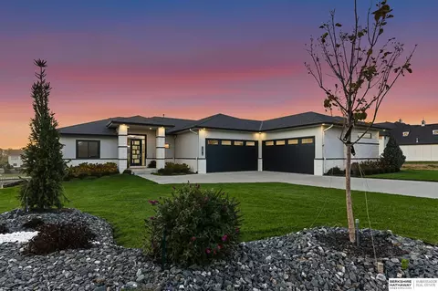 12616 N 178th Cir, Bennington, NE 68007