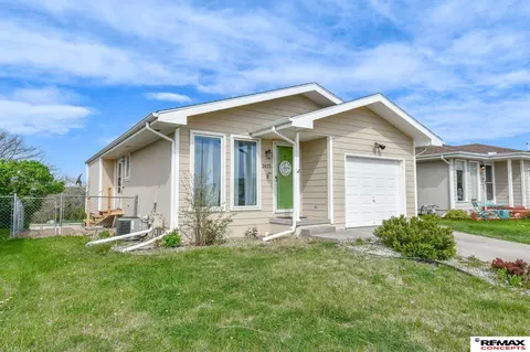 2825 NW 55th St, Lincoln, NE 68524
