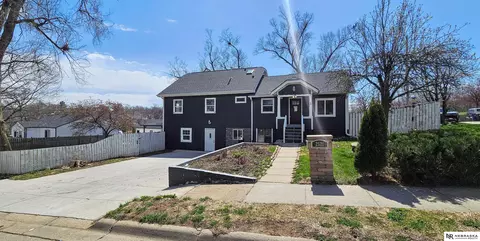 2521 Polk St, Omaha, NE 68107