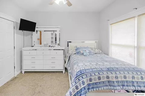 Bedroom - 1403 Bluff St, Bellevue, NE 68005 photo 5 of 6