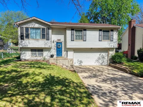 2804 Jane Ln, Lincoln, NE 68516