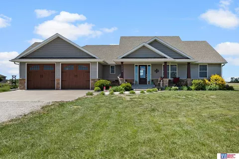 10658 Cedar Ln, Adams, NE 68301