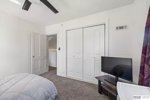 Bedroom - 800 Grant St, Beatrice, NE 68310 photo 6 of 6