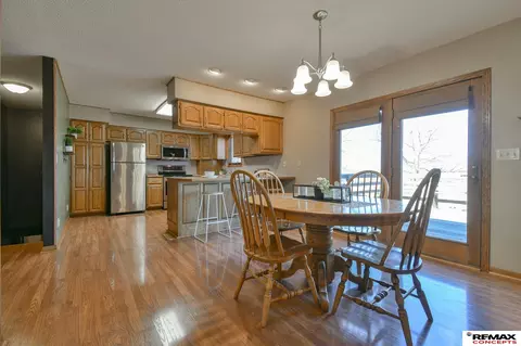 Dining - 1703 S 2nd St, Beatrice, NE 68310 photo 3 of 3