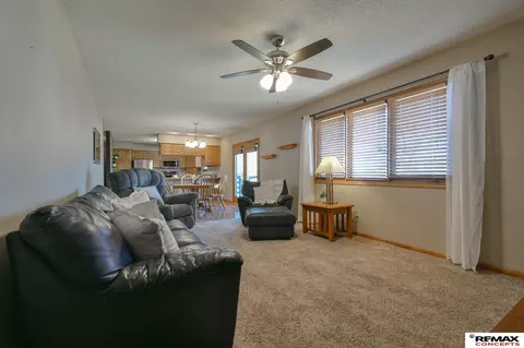 Living - 1703 S 2nd St, Beatrice, NE 68310 photo 4 of 5