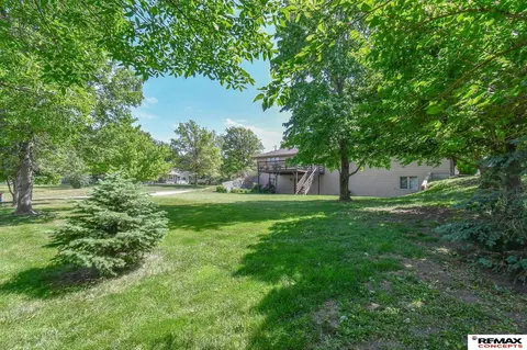 Exterior - 1703 S 2nd St, Beatrice, NE 68310 photo 6 of 12