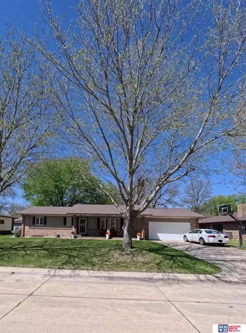604 Court St, Stromsburg, NE 68666
